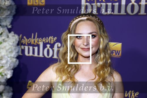 Amsterdam 30 mei 2022
Premiere Marokkaanse bruiloft in Tuschinski met oa als castleden Samouya Ahouaoui Walid Benmbarek Pip  Pellens Liza Sips en Nabil Aouled Ayad in tuschinski. Pip kwam met haar man Pim Wessels