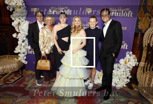 Amsterdam 30 mei 2022
Premiere Marokkaanse bruiloft in Tuschinski met oa als castleden Samouya Ahouaoui Walid Benmbarek Pip  Pellens Liza Sips en Nabil Aouled Ayad in tuschinski. Pip kwam met haar man Pim Wessels