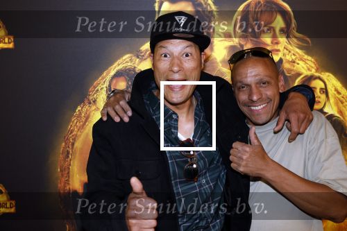 Amsterdam 2 juni 2022
Premiere Jurassic World in Pathe Arena .
Poal cairo met broer