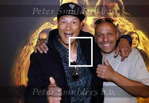 Amsterdam 2 juni 2022
Premiere Jurassic World in Pathe Arena .
Poal cairo met broer
