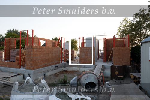 Breukeleveen 14 mei 2022
Ze zijn eindelijk begonnen met de bouw van de nieuwe villa / huis van Prinses Mabel aan de Loosdrechtse plassen.