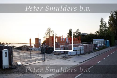 Breukeleveen 14 mei 2022
Ze zijn eindelijk begonnen met de bouw van de nieuwe villa / huis van Prinses Mabel aan de Loosdrechtse plassen.