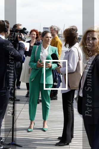 Amsterdam 7 juni 2022
Prinses Victoria van Zweden op bezoek in Amsterdam . Ze maakt een boot tocht over de grachten.