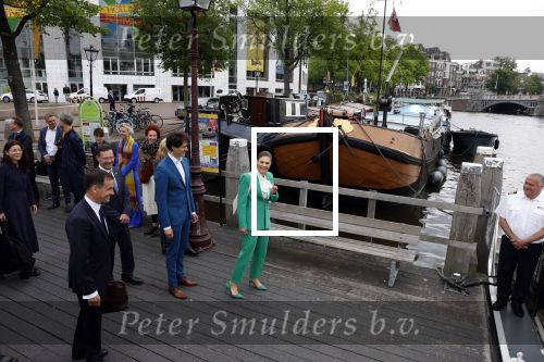Amsterdam 7 juni 2022
Prinses Victoria van Zweden op bezoek in Amsterdam . Ze maakt een boot tocht over de grachten.