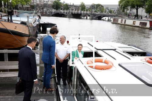 Amsterdam 7 juni 2022
Prinses Victoria van Zweden op bezoek in Amsterdam . Ze maakt een boot tocht over de grachten.