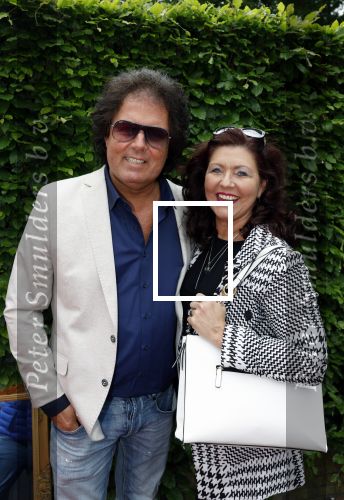 Huizen 25 mei 2022
Feestje ivm de nieuwe TLC serie van Louisa en Rowan op z\'n Gooisch. Louisa Janssen en haar man Rowan . Rene leblanc met zijn vrouw Jolanda