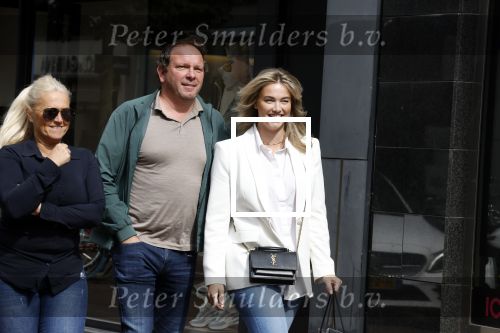 Amsterdam 30 mei 2022
Robert leroy met zijn vriendin / verloofde Jamie de Boer op de pc hooftstraat