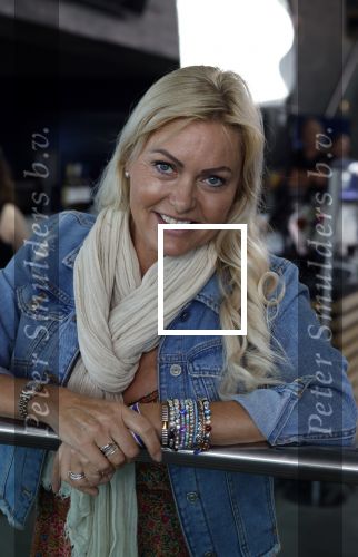 Hilversum 19 mei 2022
Radio prijzen voor de digitale radio stations bij beeld en geluid. Sophia de Boer met man