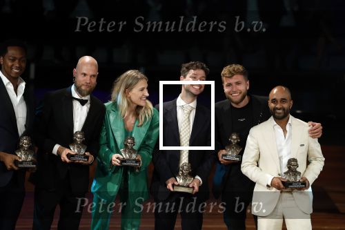 Bussum 16 mei 2022
Uitreiking Buma awrds in spant bussum. Suzanne en Freek