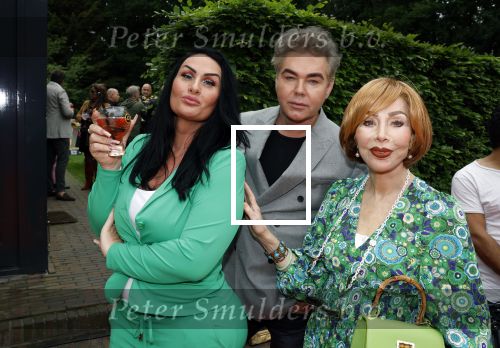 Huizen 25 mei 2022
Feestje ivm de nieuwe TLC serie van Louisa en Rowan op z\'n Gooisch. Louisa Janssen en haar man Rowan .Teun Fohn en Marijke Helwegen