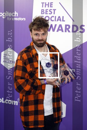Amsterdam 25 mei 2022
Uitreiking best social awards in Amsterdam.
Tim Hofman met zijn team van BOOS