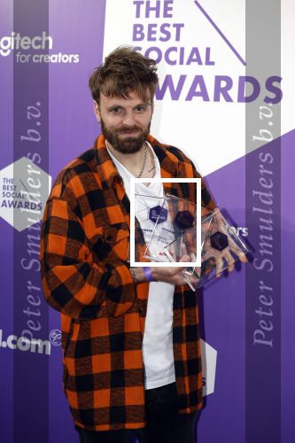 Amsterdam 25 mei 2022
Uitreiking best social awards in Amsterdam.
Tim Hofman met zijn team van BOOS