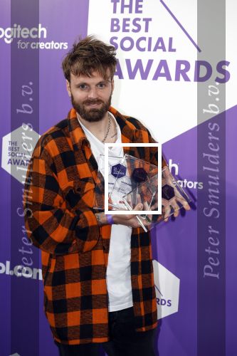 Amsterdam 25 mei 2022
Uitreiking best social awards in Amsterdam.
Tim Hofman met zijn team van BOOS