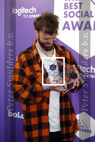 Amsterdam 25 mei 2022
Uitreiking best social awards in Amsterdam.
Tim Hofman met zijn team van BOOS