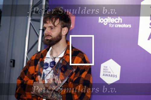 Amsterdam 25 mei 2022
Uitreiking best social awards in Amsterdam.
Tim Hofman met zijn team van BOOS