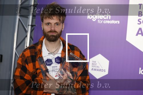 Amsterdam 25 mei 2022
Uitreiking best social awards in Amsterdam.
Tim Hofman met zijn team van BOOS