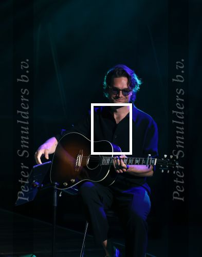 Bussum 16 mei 2022
Uitreiking Buma awrds in spant bussum.
Trijntje Oosterhuis en de zoon van Henny Vrienten Xander Vrienten