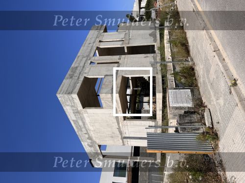 Ibiza, 22 mei 2022
Het woonhuis wat Wesley Sneijder aan het bouwen was en niet is afgebouwd stond al enkele jaren te koop.
Onlangs is dit pand verkocht