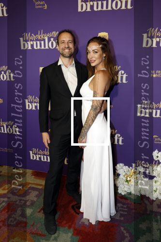 Amsterdam 30 mei 2022
Premiere Marokkaanse bruiloft in Tuschinski met oa als castleden Samouya Ahouaoui Walid Benmbarek Pip Pellens Liza Sips en Nabil Aouled Ayad in tuschinski. Willem Engel en zijn vriendin Dorien Rose