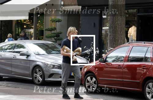 Amsterdam 17 mei 2022
Wim Kieft doet boodschappen in Amsterdam zuid.