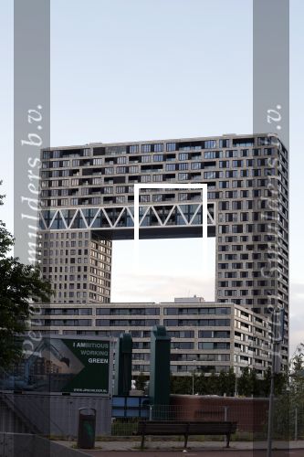 Amsterdam 28 mei 2022
In appartementencomplex Pontsteiger wonen oa Bilal Wahib Matthijs v Nieuwkerk en Won Yip