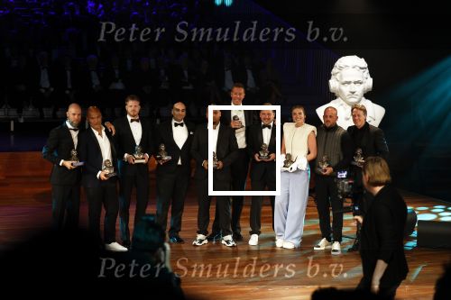 Bussum 16 mei 2022
Uitreiking Buma awrds in spant bussum. Maan met oa je Broer