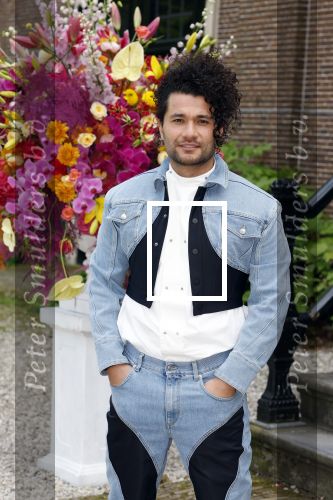 Amsterdam 18 mei 2023
Presentatie netflix serie  Queen CHarlotte met oa aanwezig India Amarteifio en Corey Mylchreest .
Serie is samenwerking met Vogue. Het feest is bij Huize Frankendaal. Alkan Coklu