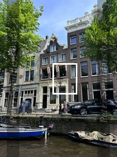 Amsterdam 21 mei 2023
Amsterdam vanaf de boot gezien.
Huis Andre v Duin