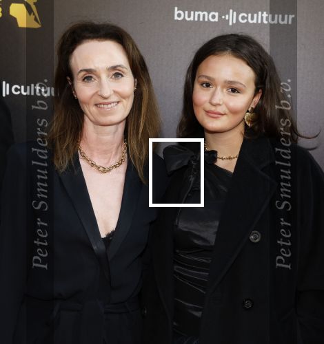 Amsterdam 22 mei 2023
Uitreiking Buma awards in Tuschinski Amsterdam.
Anna Knaup met dochter
