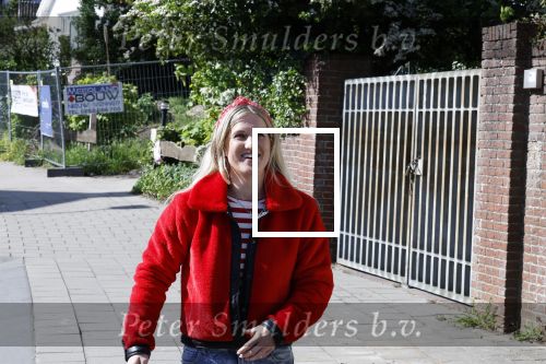 Noordwijk 17 mei 2023
Opening pension Code Rose van Martien Meiland en Erica Meiland . Ook Montana Maxime en Leroy Molkenboer zijn aanwezig Dochter Claire doet de openingshandeling.
Britt Dekker