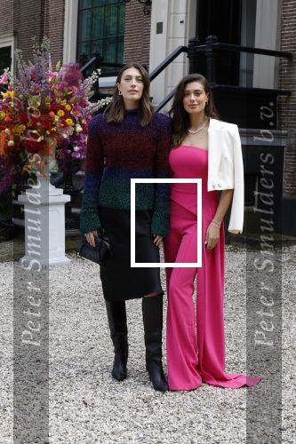 Amsterdam 18 mei 2023
Feest Netflix/ Vogue bij Huize Frankendael.
Chelsey Weimar met ...