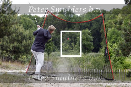 Cromvoirt 25 mei 2023
Dirk Kuyt deed vandaag mee met BEAT THE PRO op de KLM Open op golfbaan Bernardus. Ook zijn vriendin Kate Ruinemans was erbij.