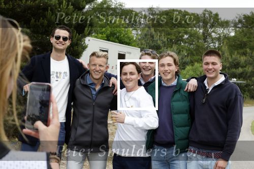 Cromvoirt 25 mei 2023
Dirk Kuyt deed vandaag mee met BEAT THE PRO op de KLM Open op golfbaan Bernardus. Ook zijn vriendin Kate Ruinemans was erbij.