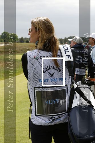 Cromvoirt 25 mei 2023
Dirk Kuyt deed vandaag mee met BEAT THE PRO op de KLM Open op golfbaan Bernardus. Ook zijn vriendin Kate Ruinemans was erbij.