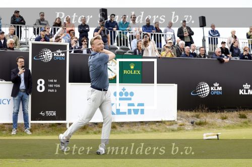 Cromvoirt 25 mei 2023
Dirk Kuyt deed vandaag mee met BEAT THE PRO op de KLM Open op golfbaan Bernardus. Ook zijn vriendin Kate Ruinemans was erbij.
