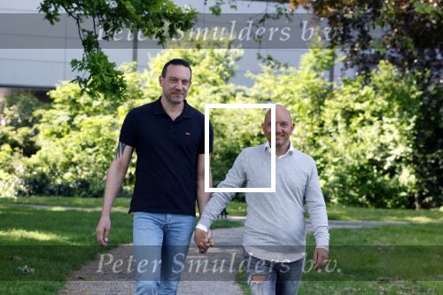 Amersfoort 19 mei 2023
Jeroen Jansema en Robin samen in een park in Amersfoort . Ze hebben elkaar leren kennen via het programma Liefde op het eerste gezicht . Jeroen had ook al meegedaan aan MAFS Married at First Sight