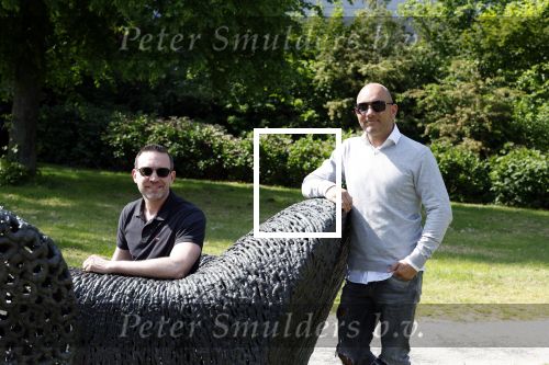 Amersfoort 19 mei 2023
Jeroen Jansema en Robin samen in een park in Amersfoort . Ze hebben elkaar leren kennen via het programma Liefde op het eerste gezicht . Jeroen had ook al meegedaan aan MAFS Married at First Sight