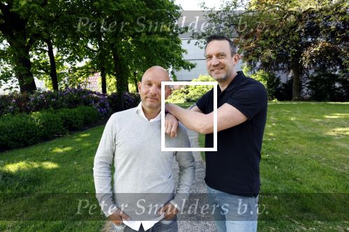 Amersfoort 19 mei 2023
Jeroen Jansema en Robin samen in een park in Amersfoort . Ze hebben elkaar leren kennen via het programma Liefde op het eerste gezicht . Jeroen had ook al meegedaan aan MAFS Married at First Sight