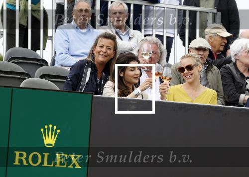 Cromvoirt 25 mei 2023
Dirk Kuyt deed vandaag mee met BEAT THE PRO op de KLM Open op golfbaan Bernardus. Ook zijn vriendin Kate Ruinemans was erbij.
