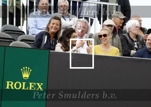 Cromvoirt 25 mei 2023
Dirk Kuyt deed vandaag mee met BEAT THE PRO op de KLM Open op golfbaan Bernardus. Ook zijn vriendin Kate Ruinemans was erbij.