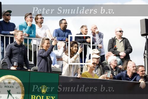 Cromvoirt 25 mei 2023
Dirk Kuyt deed vandaag mee met BEAT THE PRO op de KLM Open op golfbaan Bernardus. Ook zijn vriendin Kate Ruinemans was erbij.