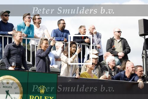 Cromvoirt 25 mei 2023
Dirk Kuyt deed vandaag mee met BEAT THE PRO op de KLM Open op golfbaan Bernardus. Ook zijn vriendin Kate Ruinemans was erbij.