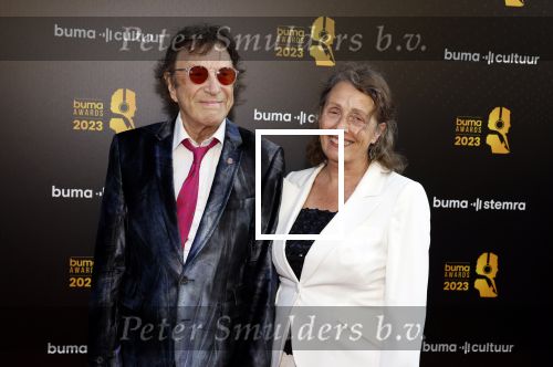 Amsterdam 22 mei 2023
Uitreiking Buma awards in Tuschinski Amsterdam.
Laurens v Rooyen kwam met zijn manager ina brouwer