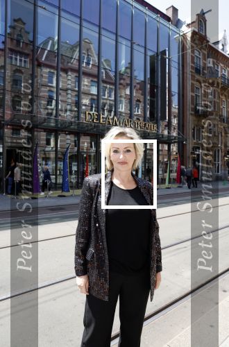 Amsterdam 27 mei 2023
Lone v Roosendaal bij 12.5 jarig bestaan deLaMar theater.