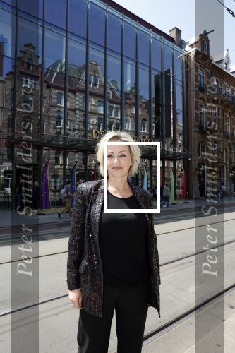 Amsterdam 27 mei 2023
Lone v Roosendaal bij 12.5 jarig bestaan deLaMar theater.