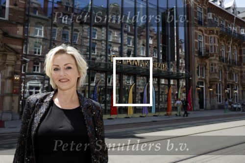 Amsterdam 27 mei 2023
Lone v Roosendaal bij 12.5 jarig bestaan deLaMar theater.