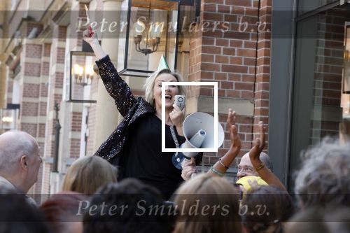 Amsterdam 27 mei 2023
Lone v Roosendaal bij 12.5 jarig bestaan deLaMar theater.