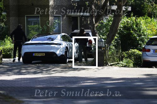 Huizen 31 mei 2023
Marco Borsato en zijn dochter Jada rijden naar het huis van Leontien Borsato