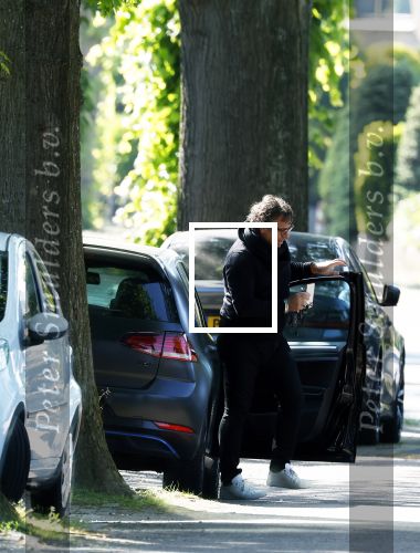 Huizen 31 mei 2023
Marco Borsato en zijn dochter Jada rijden naar het huis van Leontien Borsato