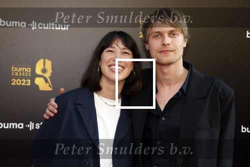 Amsterdam 22 mei 2023
Uitreiking Buma awards in Tuschinski Amsterdam.
Meau Hewitt met haar partner Jesper de Jonge